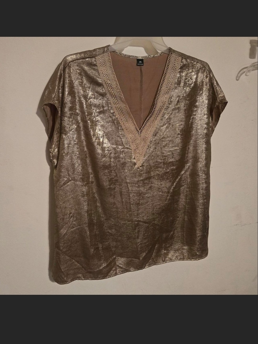 NWT SHEIN Metallic V-Neck Women’s Top - Gold